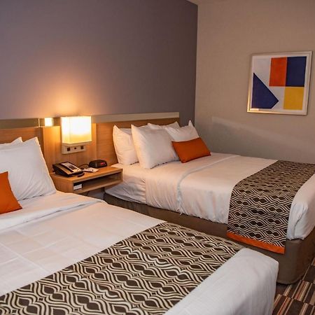 Microtel Inn & Suites By Wyndham Carlisle Exterior foto